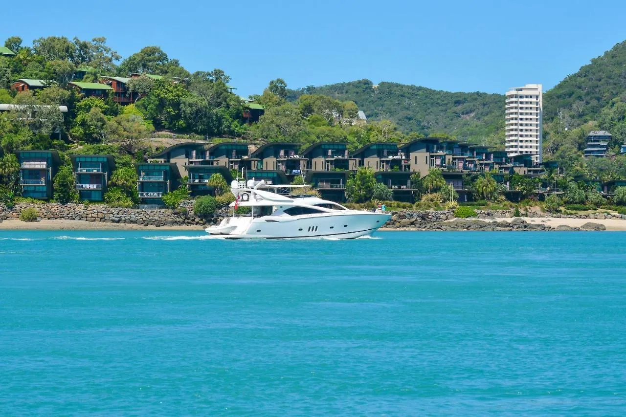 Apartment Yacht Club 33 - Serenity - 4 Bedroom 4 Bathroom House Ocean Views 2 Buggies