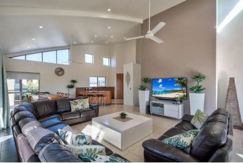 Holiday home Cooinda Gardens 6 On By Hamorent Hamilton Island