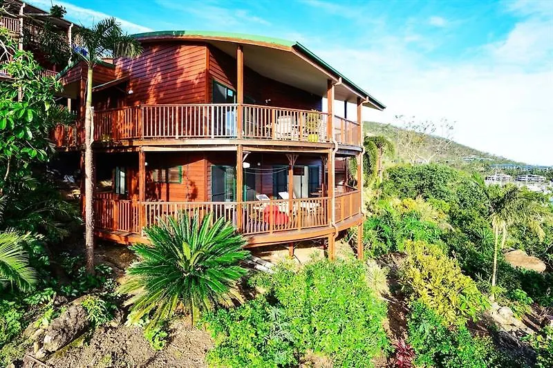 Casuarina Cove 16 Ocean View Deluxe Refurbished 3 Bedroom House Near Marina With Golf Buggy 4*