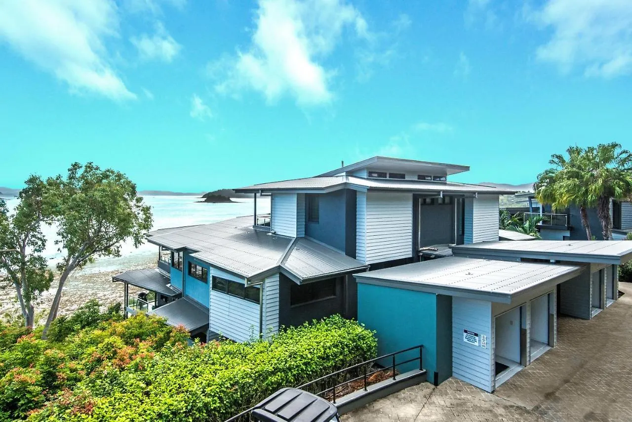 빌라 Edge 5 Oceanfront 3-bedroom - Featuring An Infinity Pool, Bath, Buggy And Valet Service 해밀턴아일랜드