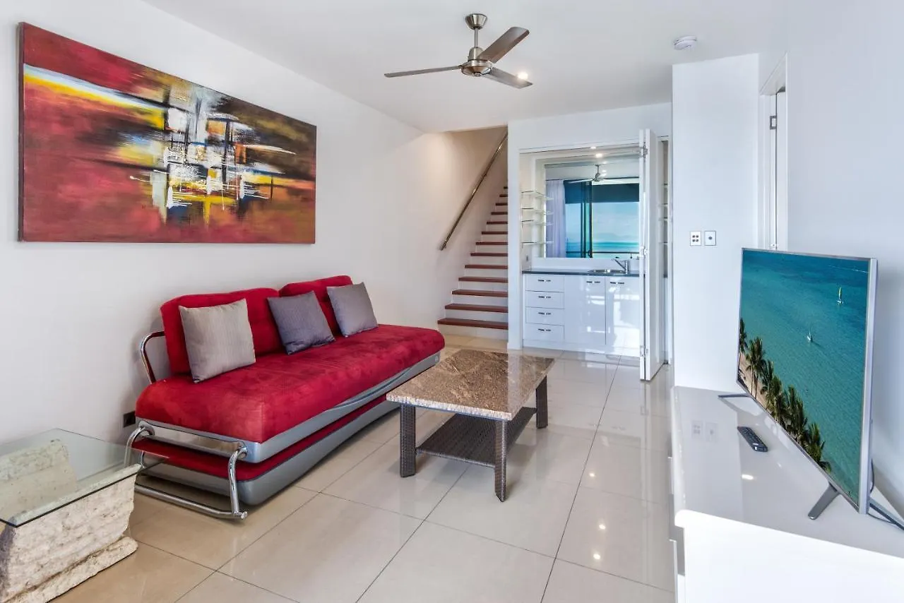 Edge 5 Oceanfront 3-bedroom - Featuring An Infinity Pool, Bath, Buggy And Valet Service 해밀턴아일랜드