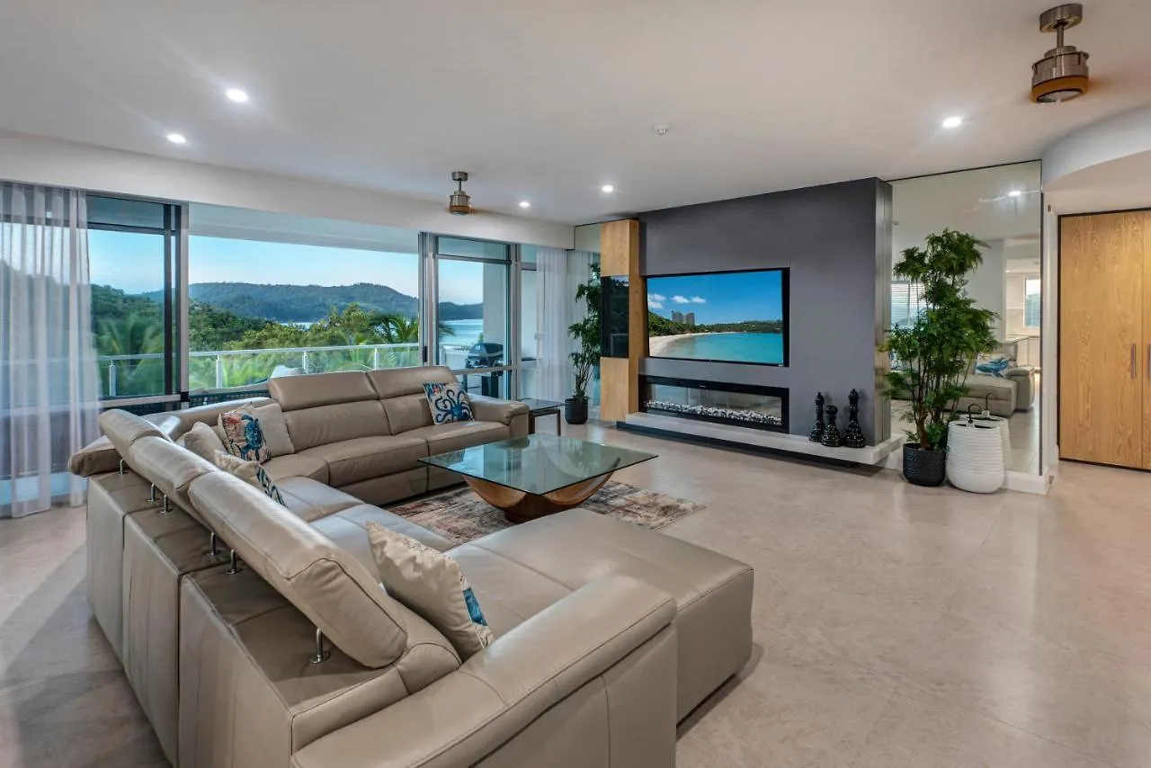Apartment Allure On By Hiha *