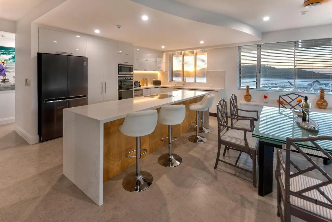 Apartment Allure On By Hiha