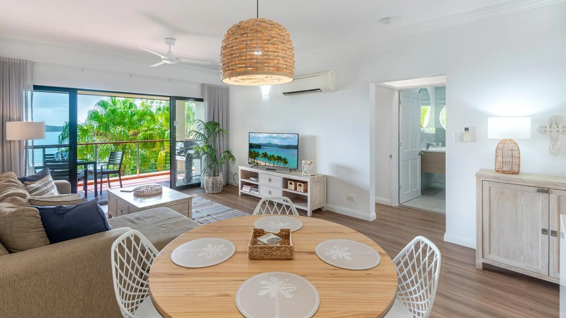 Haven On -private With Views & Buggy Fully Renovated In 2023 Appartamento
