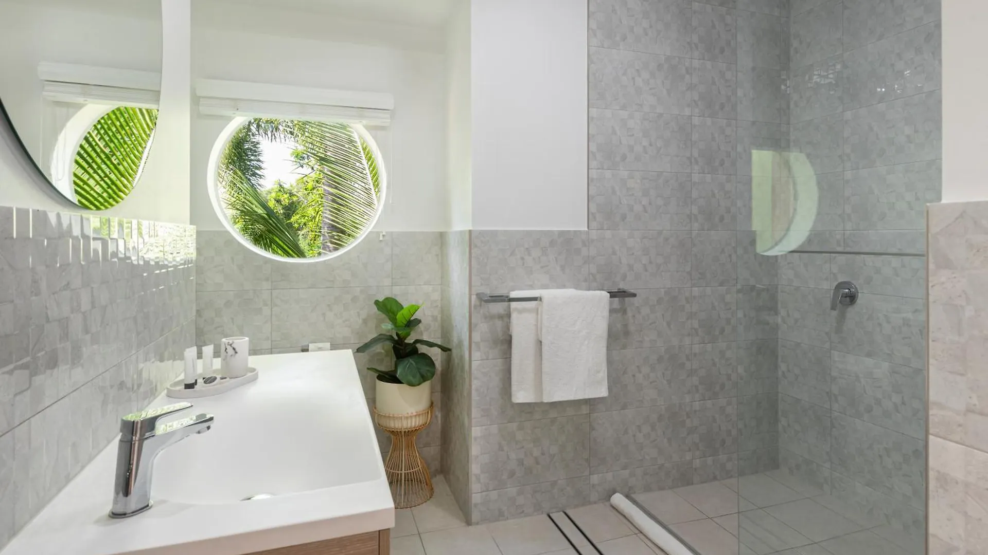 Haven On -private With Views & Buggy Fully Renovated In 2023 Appartamento Hamilton Island