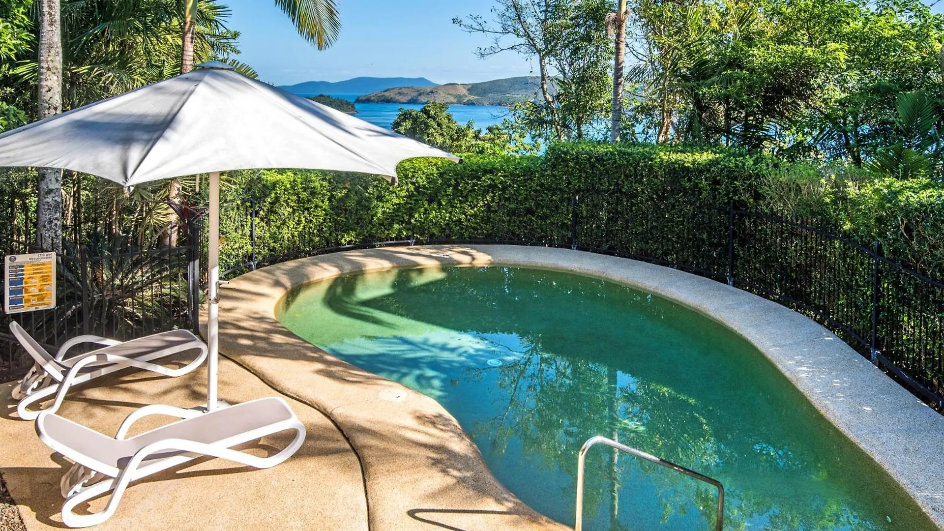 Oasis On By Hiha * Hamilton Island
