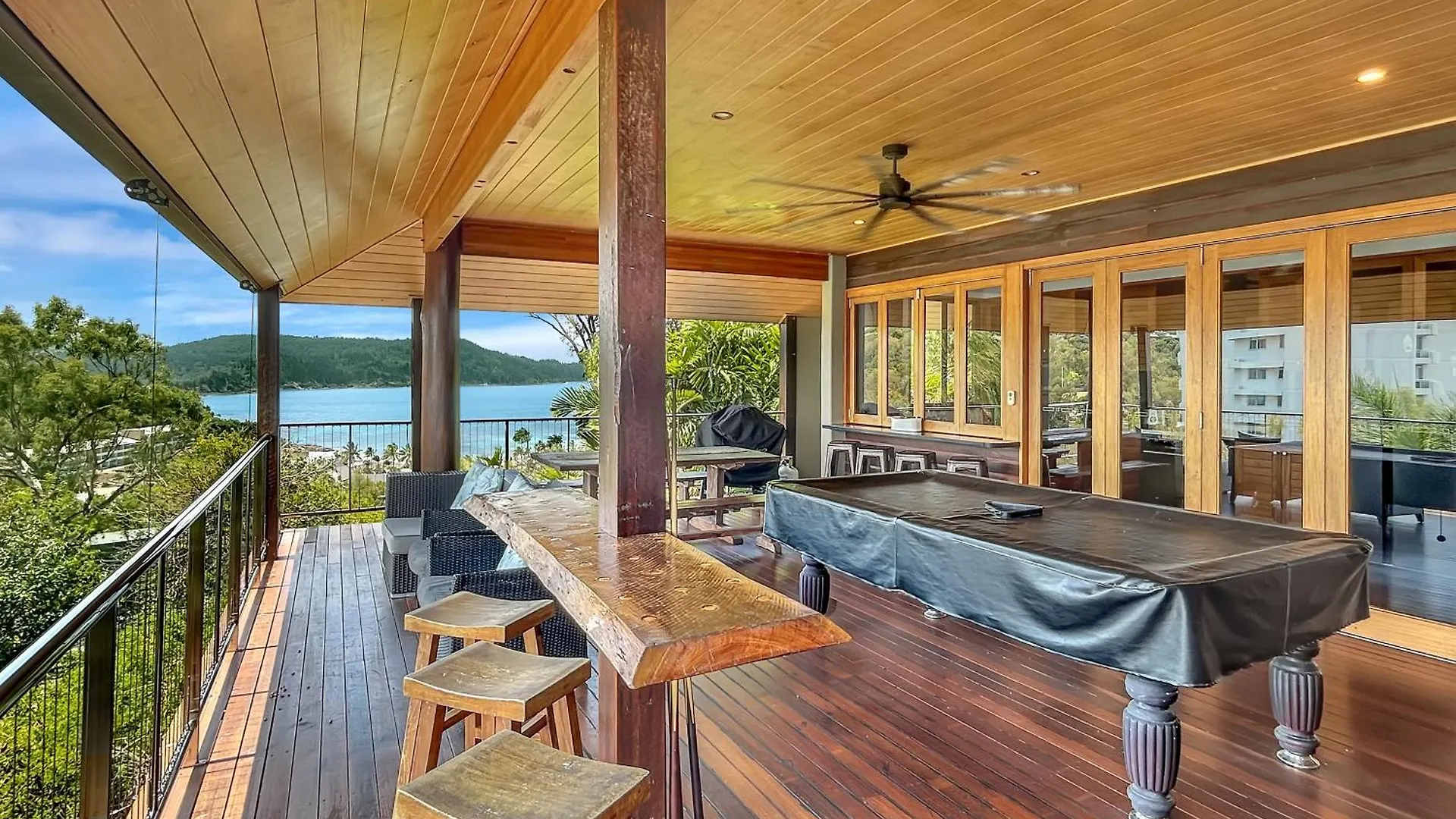 The Boathouse 4 Bedroom Luxury Private House Vakantiehuis
