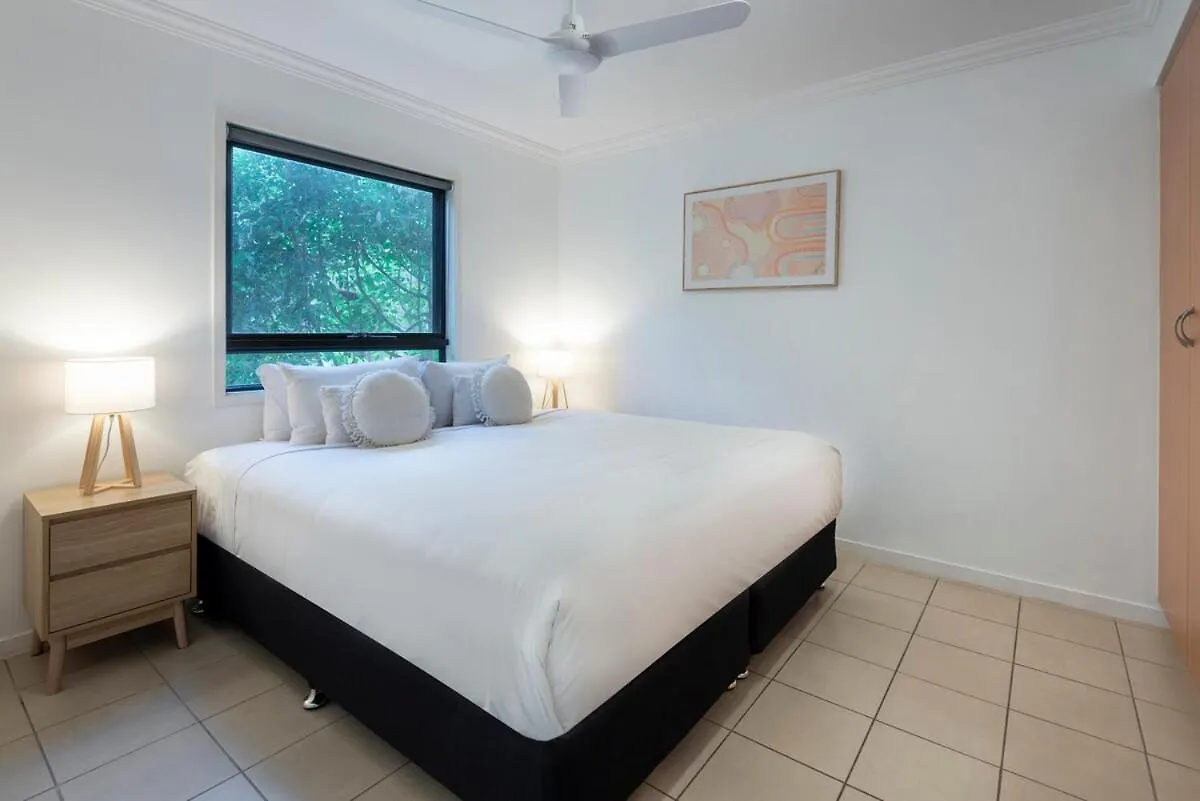 Oasis 2 Bedroom With Buggy
