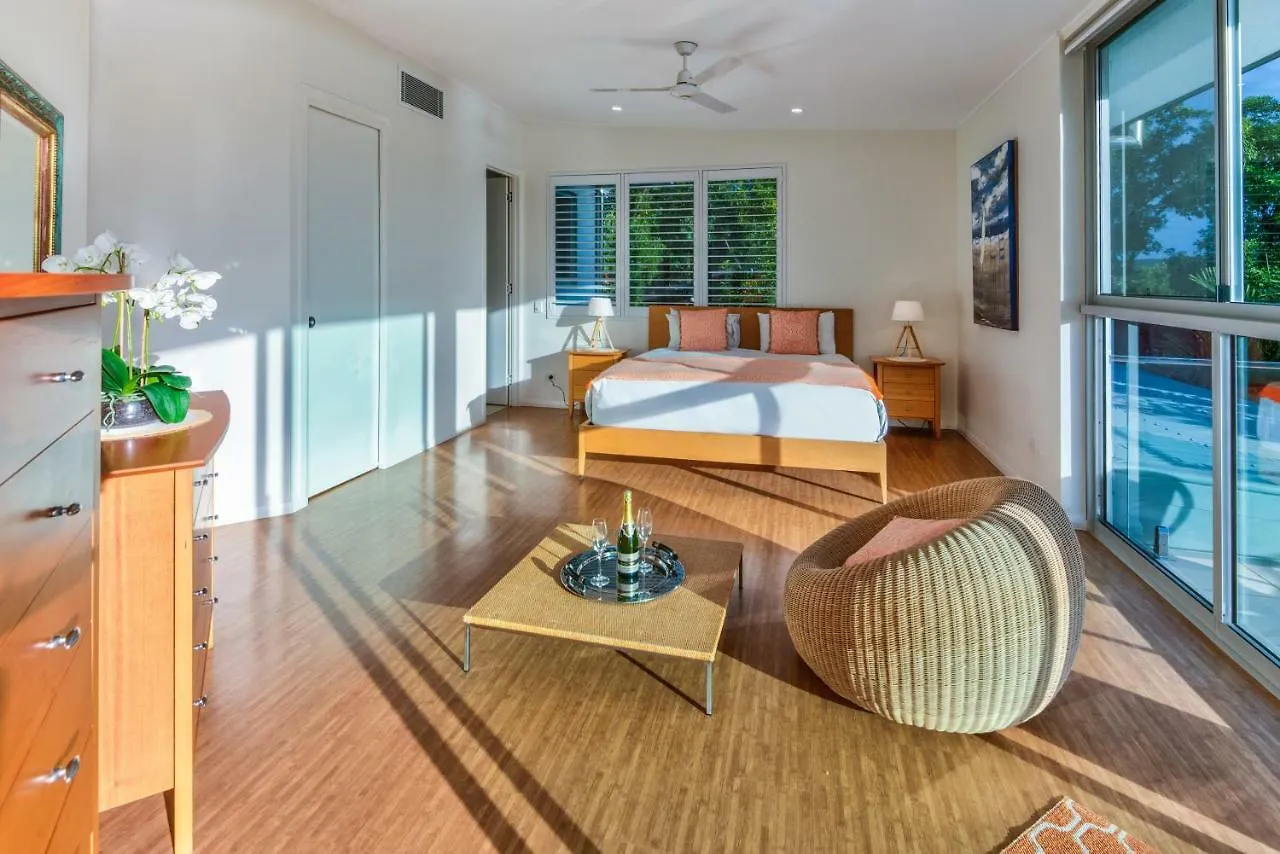 Apartment Pavillions Penthouse 25 - Luxury Waterfront With Private Roof Pool And Buggy